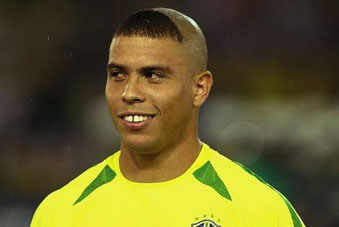 Ronaldo Kapsel on Ondanks Dit Ongeluk Bij De Kapper Is Ronaldo Toch De Grote Man Van Het